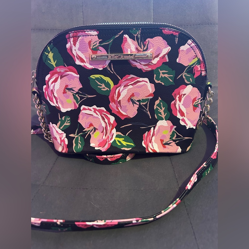 BETSEY JOHNSON FLORAL CROSSBODY, NWOT